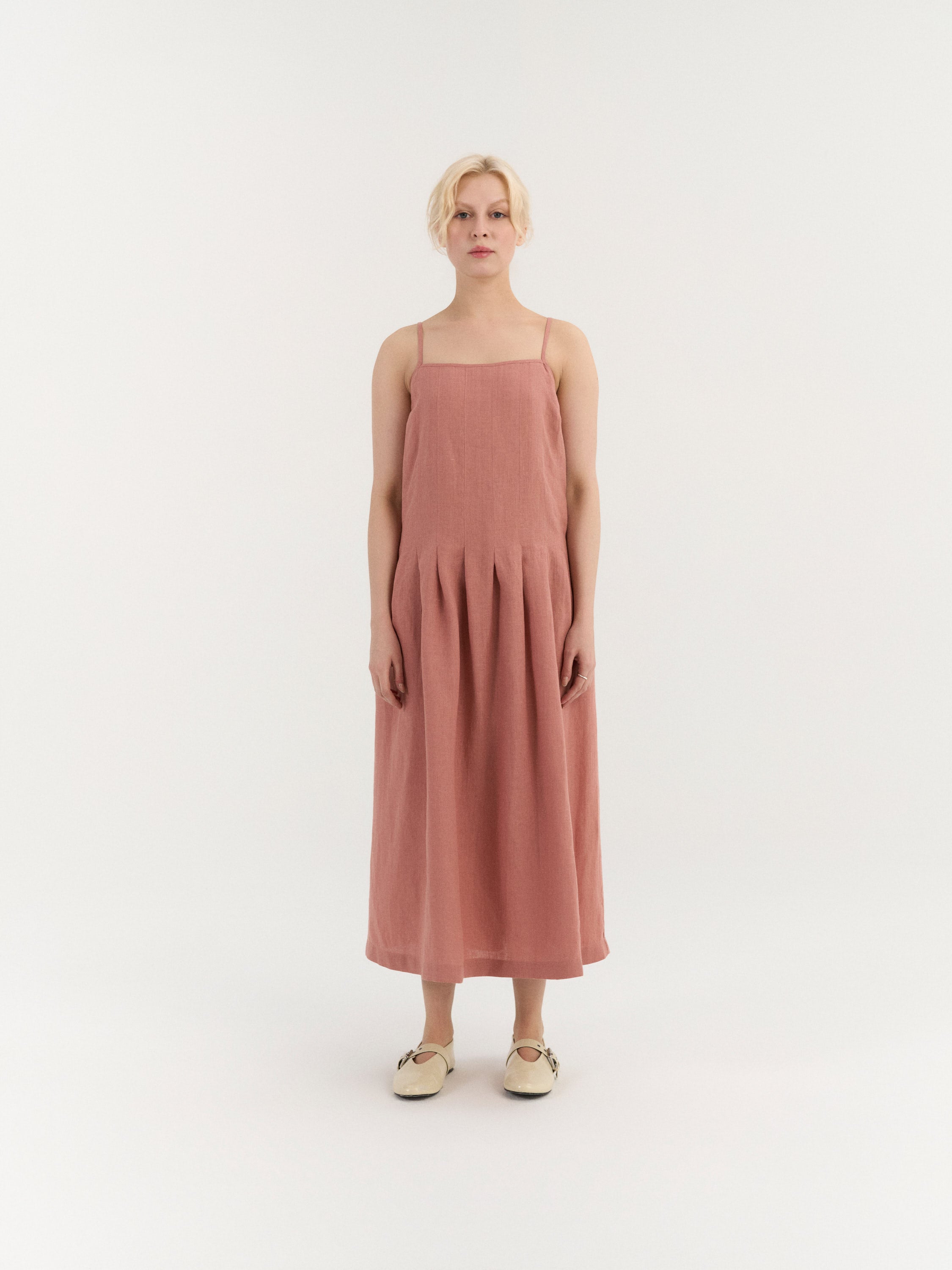 sarah midi dress Sarah Short Sleeve Dot Midi Dress  Why Not Boutique