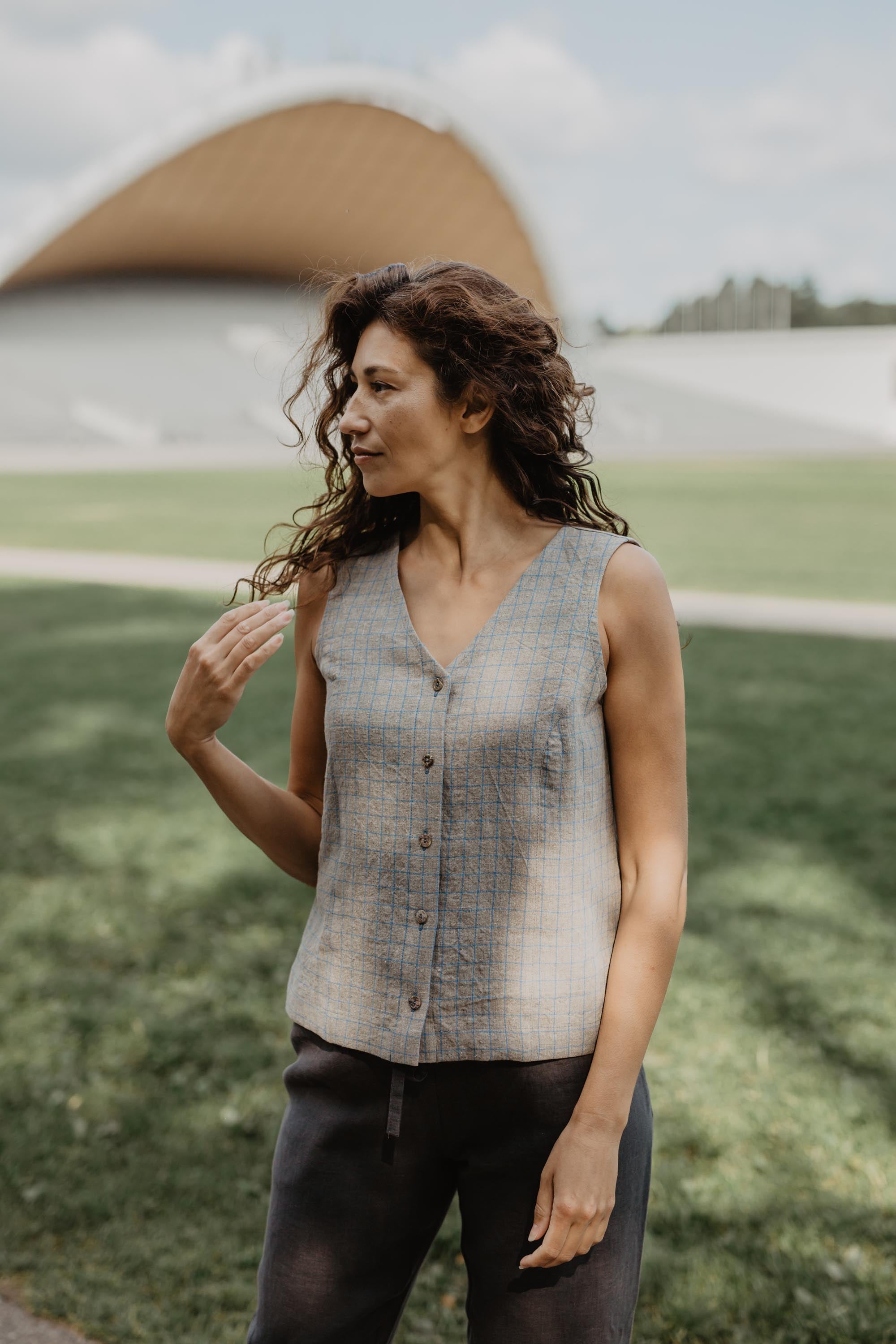 Linen button top Tunis