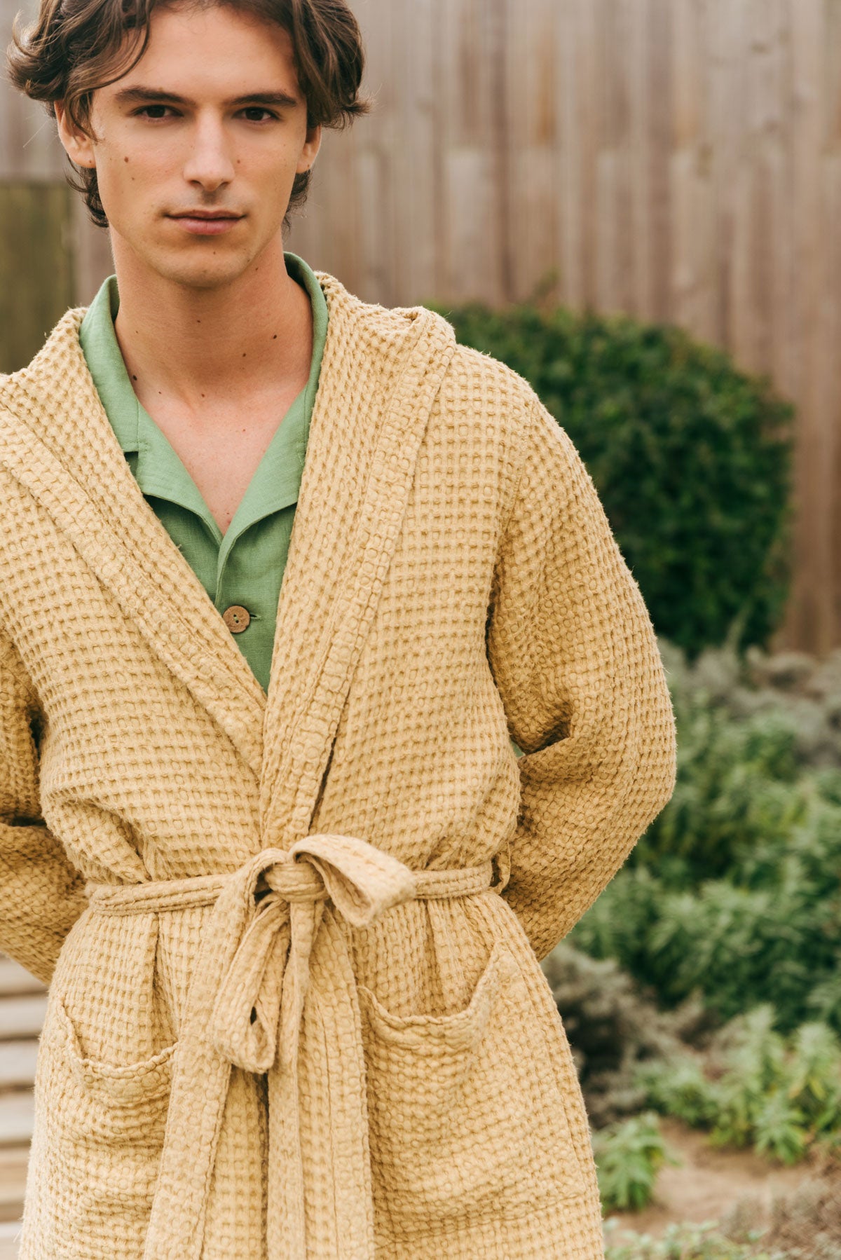 Men's linen waffle bathrobe in Mustard