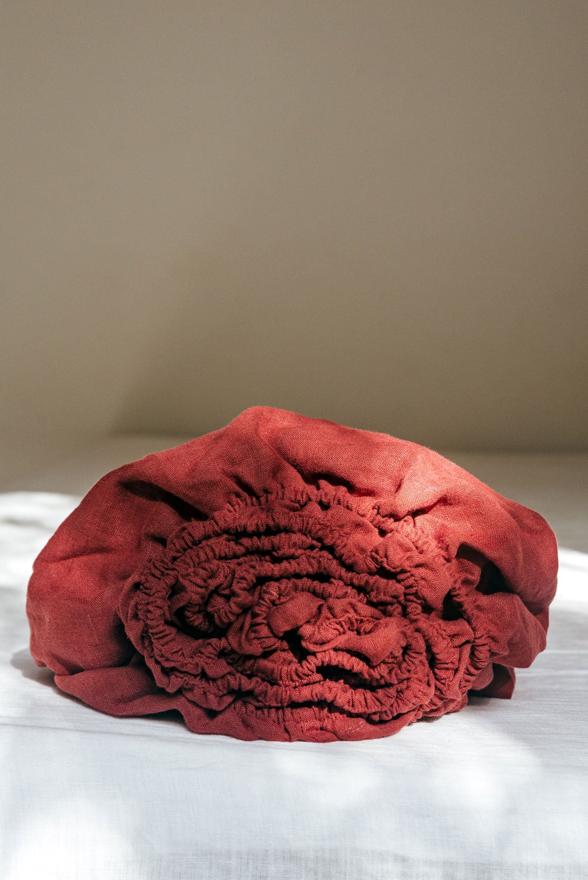 Linen fitted sheet | ARCHIVE SALE