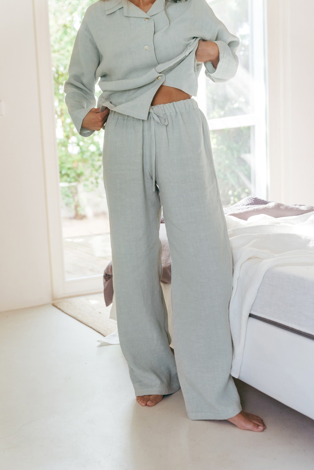 Snooze long sleeve linen pajama set in Sage Green