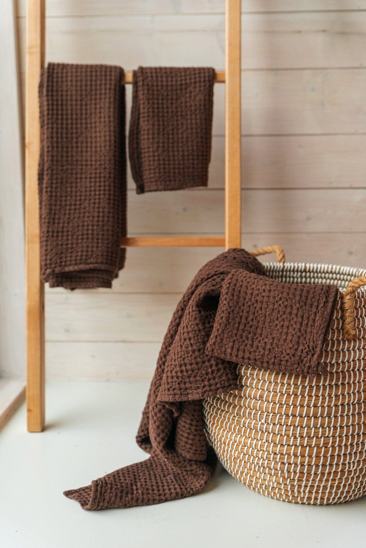 AmourLinen Linen waffle towel Linen waffle bath towel Linen Waffle Towel | AmourLinen | White