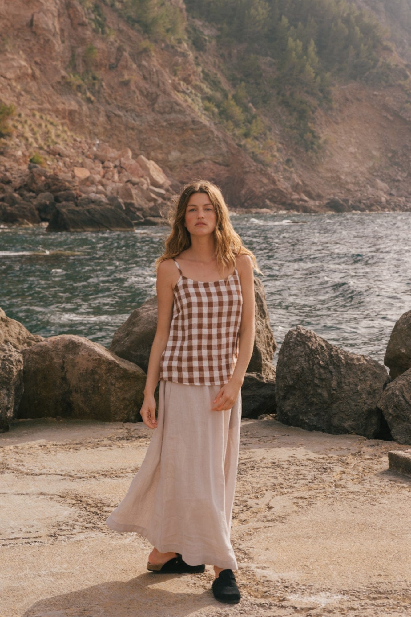 AmourLinen Linen tops Linen top Hilo Linen Top Without Sleves | AmourLinen | Linen Top Women