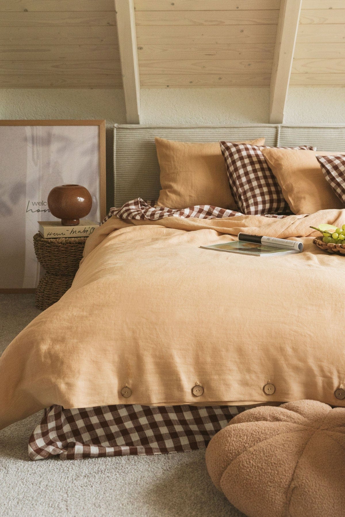 AmourLinen Linen bedding set Linen bedding set in Mustard Linen bedding set in Mustard