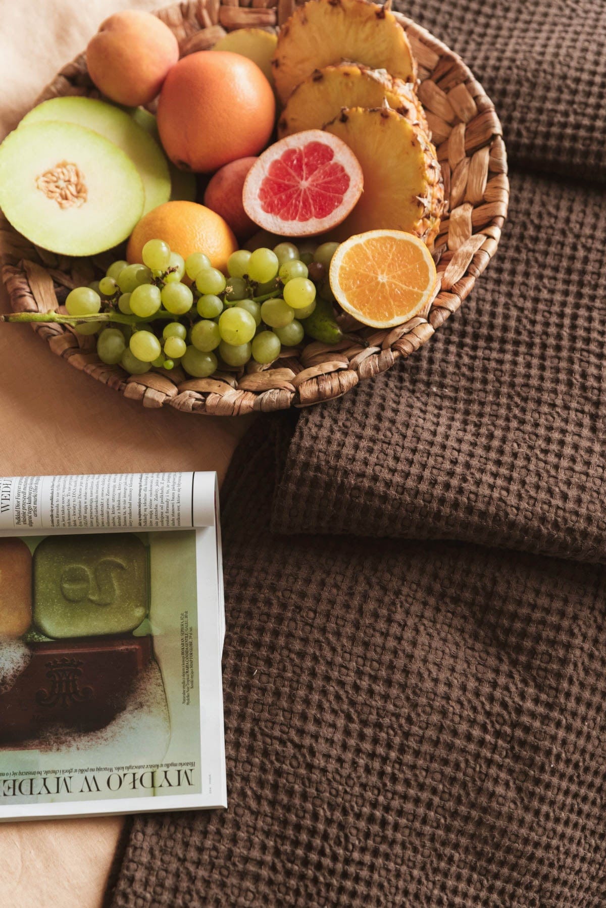 AmourLinen Linen waffle blanket Linen waffle blanket in Mocha Brown Linen waffle blanket in Mocha Brown
