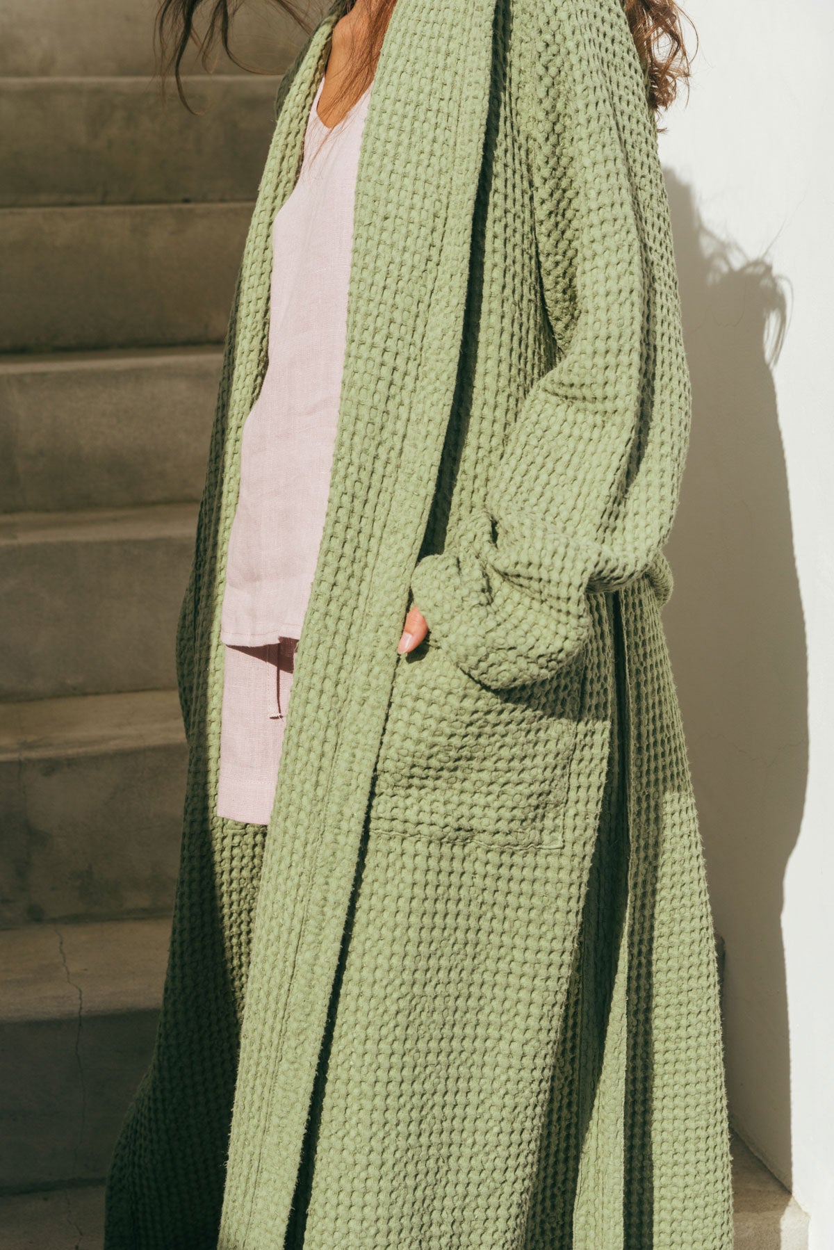Snuggle linen waffle bathrobe in Moss Green