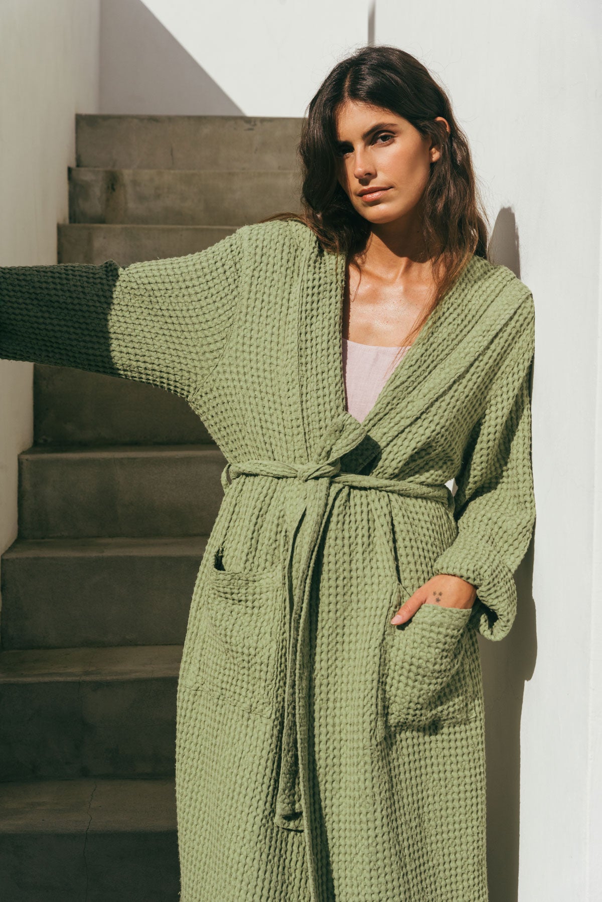 Snuggle linen waffle bathrobe in Moss Green
