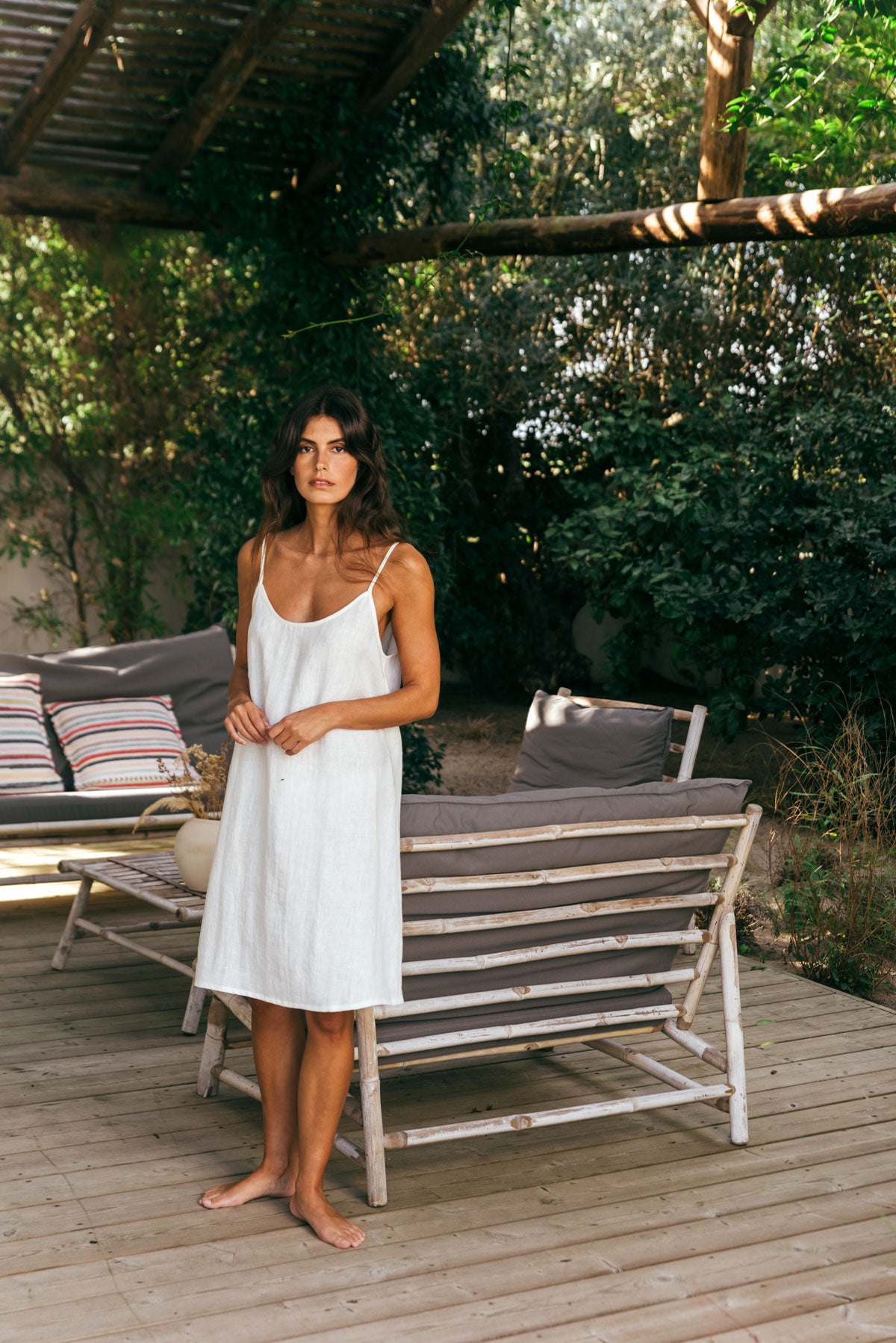 Dreamy linen night gown in White