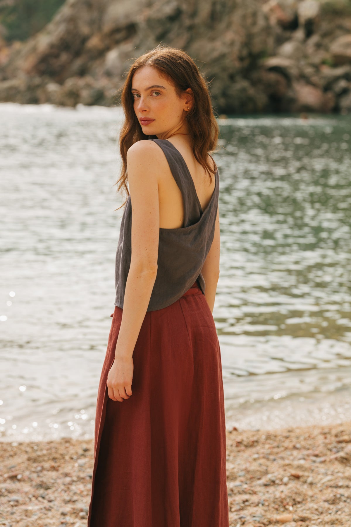 Ella pinafore linen top in Charcoal