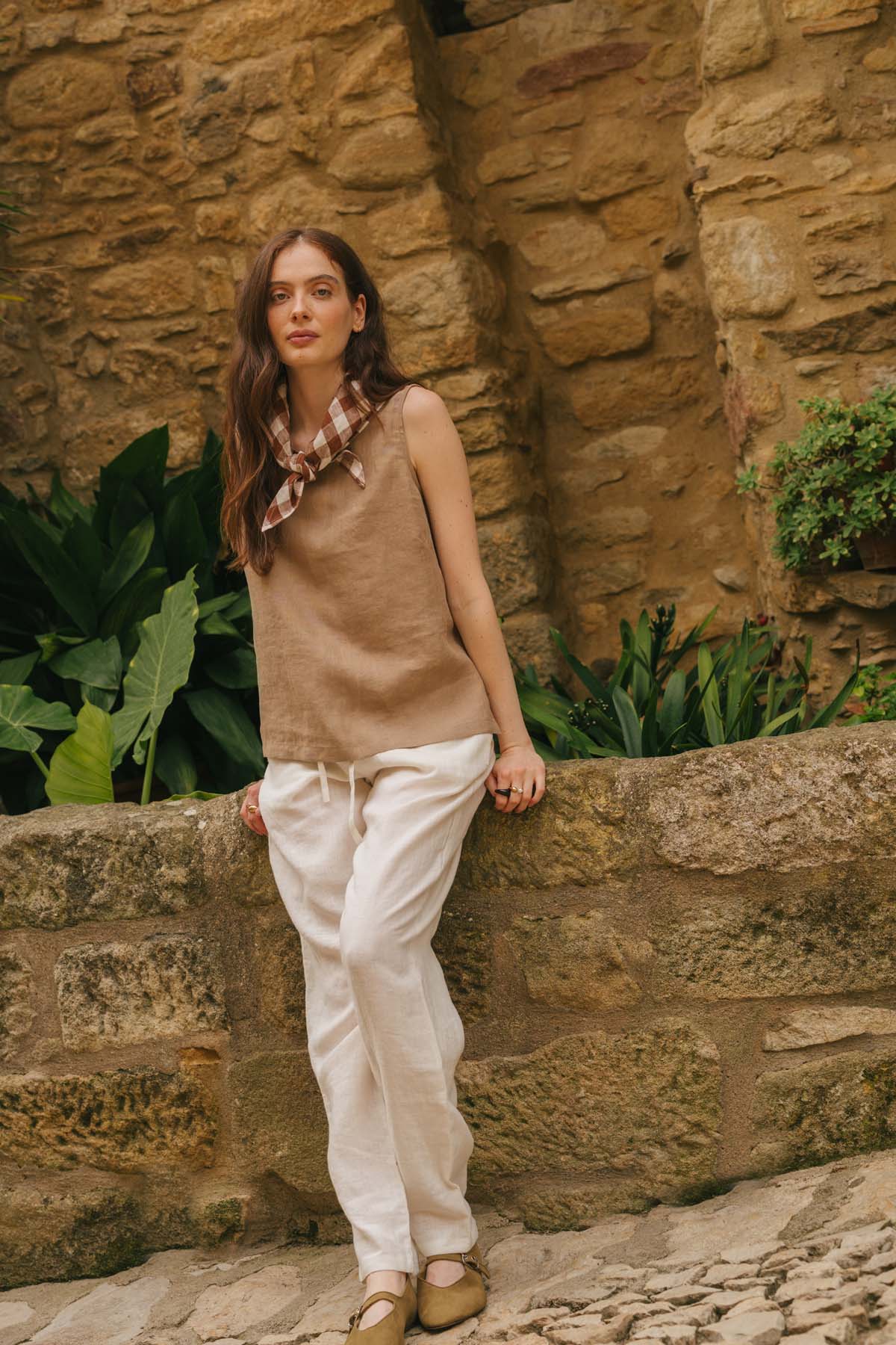 Colette classic linen top in Rosy Brown