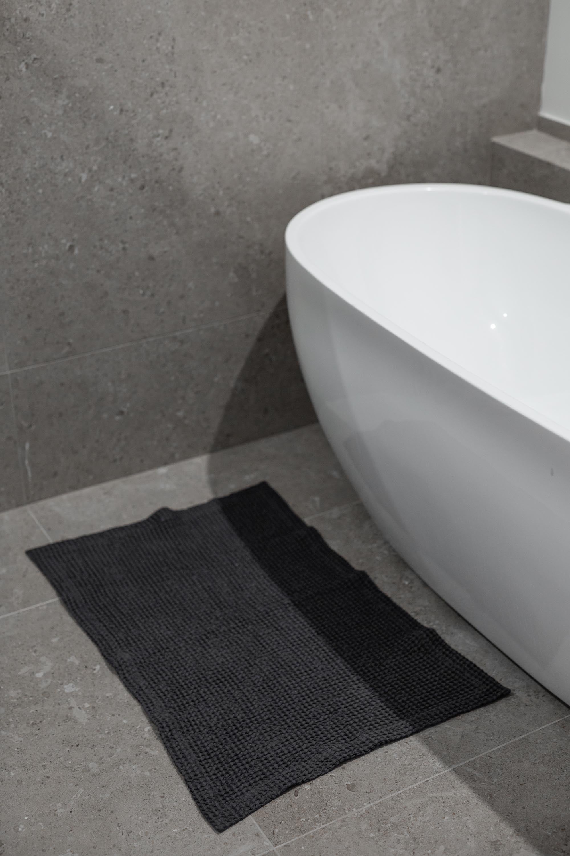 Charcoal Linen Bath Mat By AmourLinen