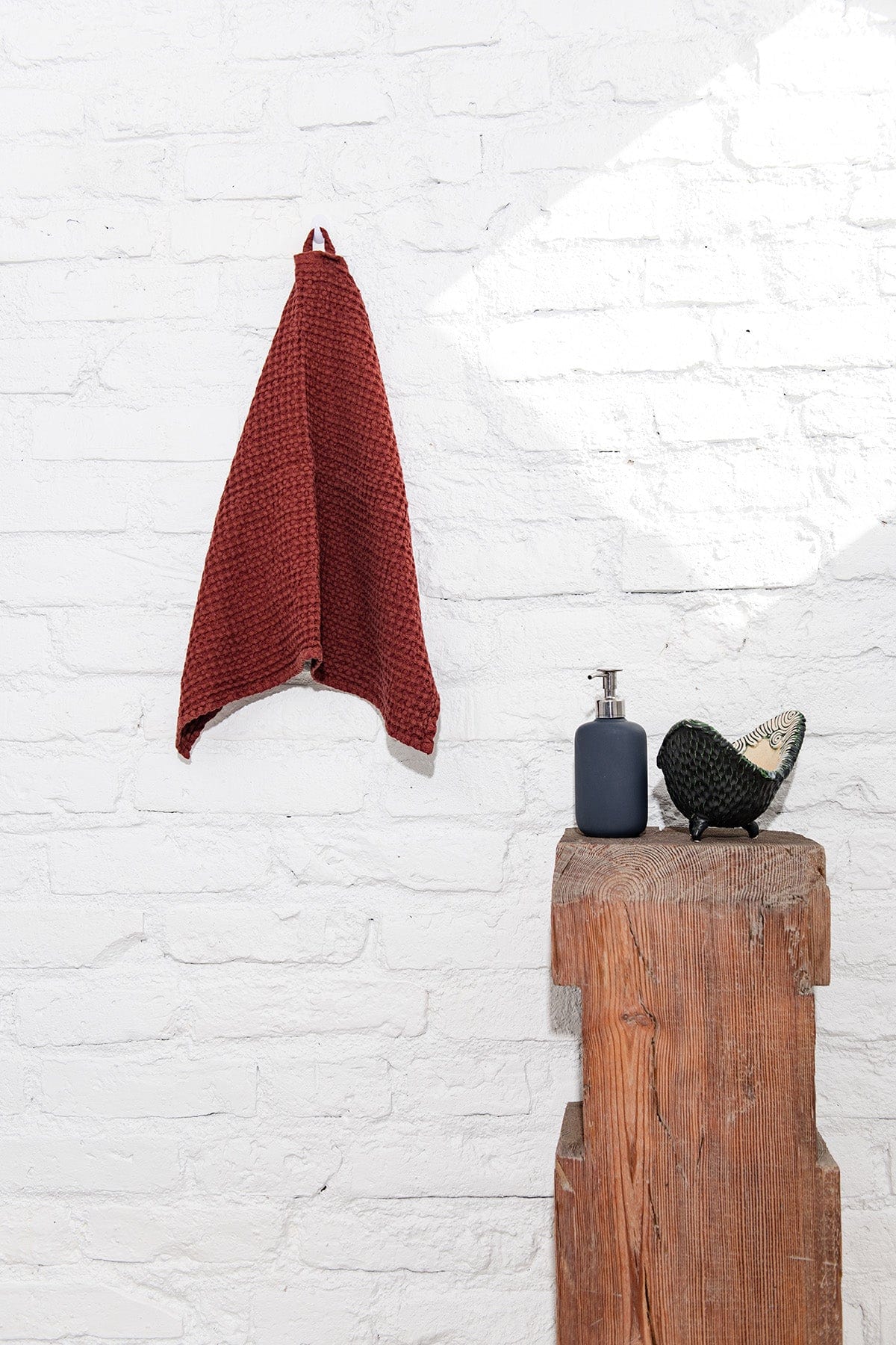 AmourLinen Linen waffle towel Waffle linen hand towel Waffle linen hand towel | AmourLinen