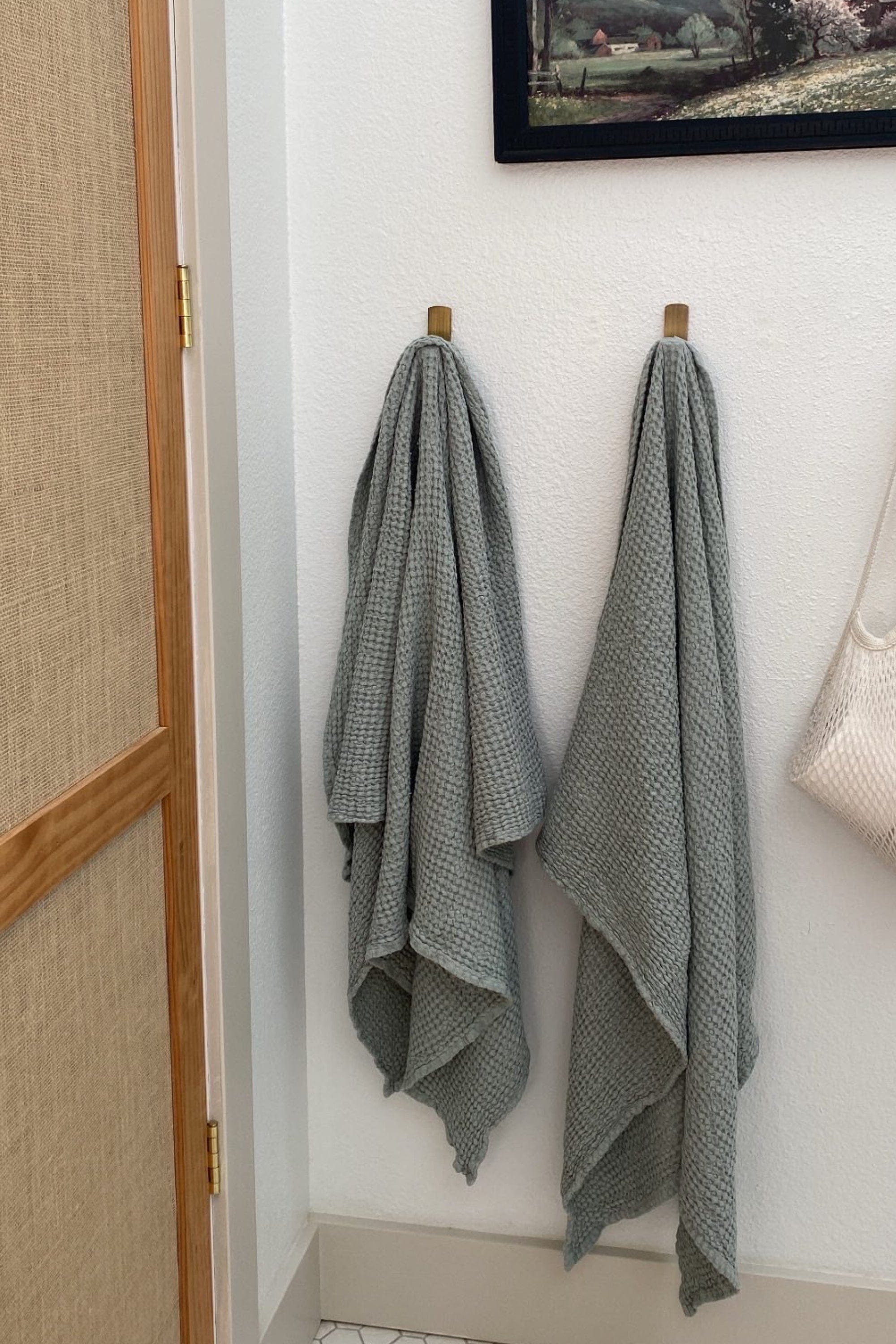 AmourLinen Linen waffle towel Linen waffle bath towel Linen Waffle Towel | AmourLinen | White