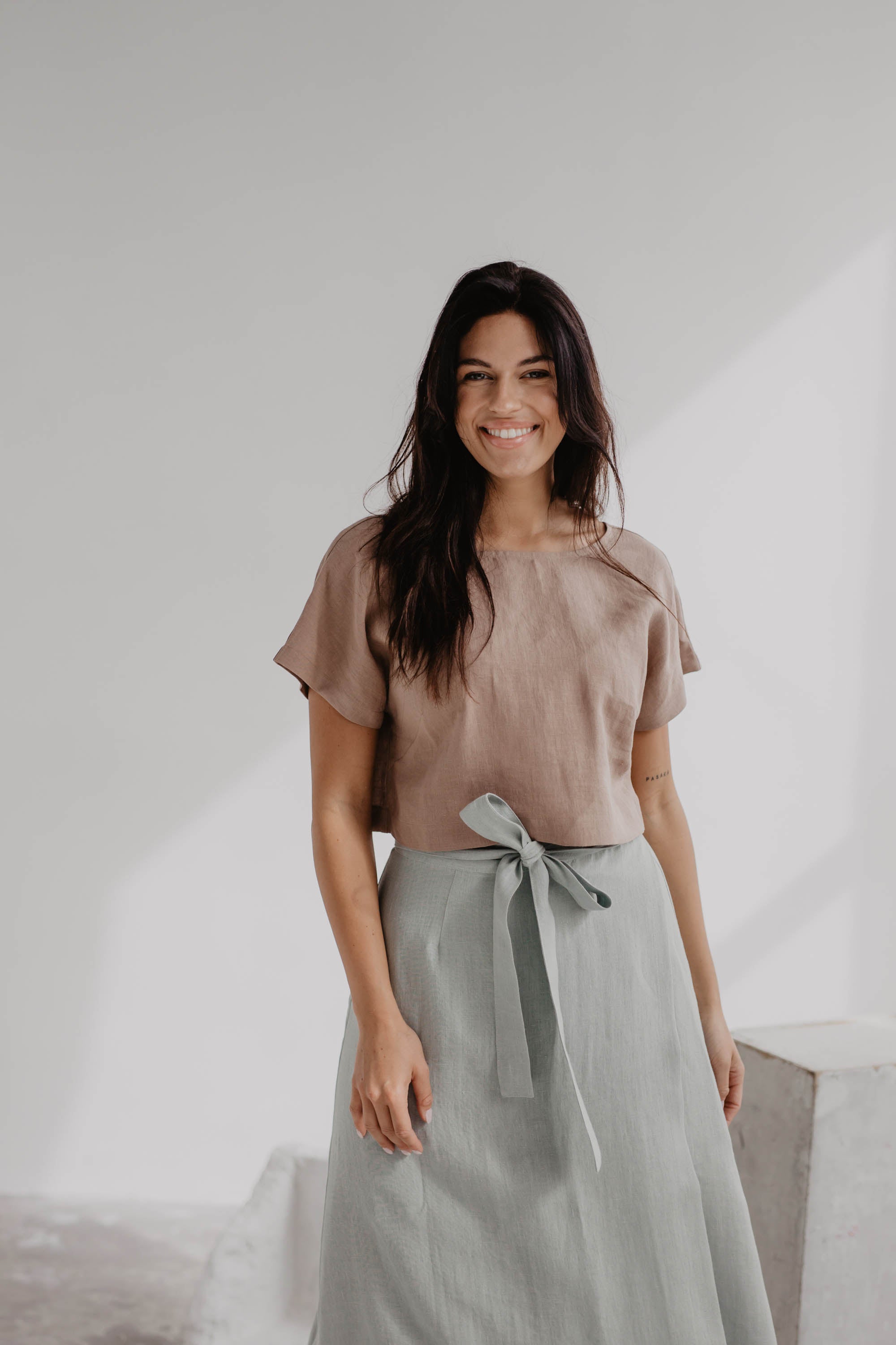 Linen crop top with buttons LISA L Rosy Brown
