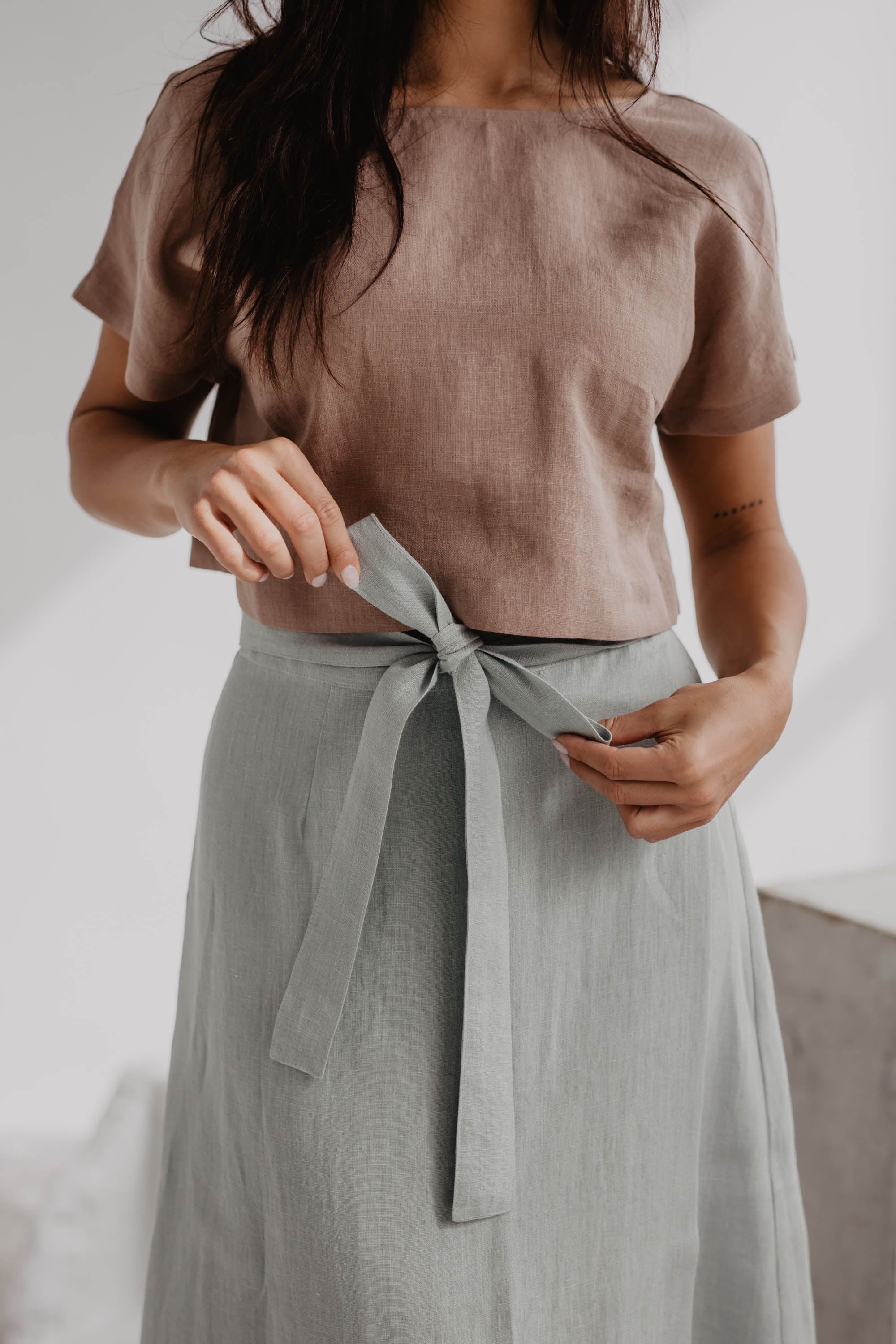 i_am_official linen wrap skirt - ロングスカート