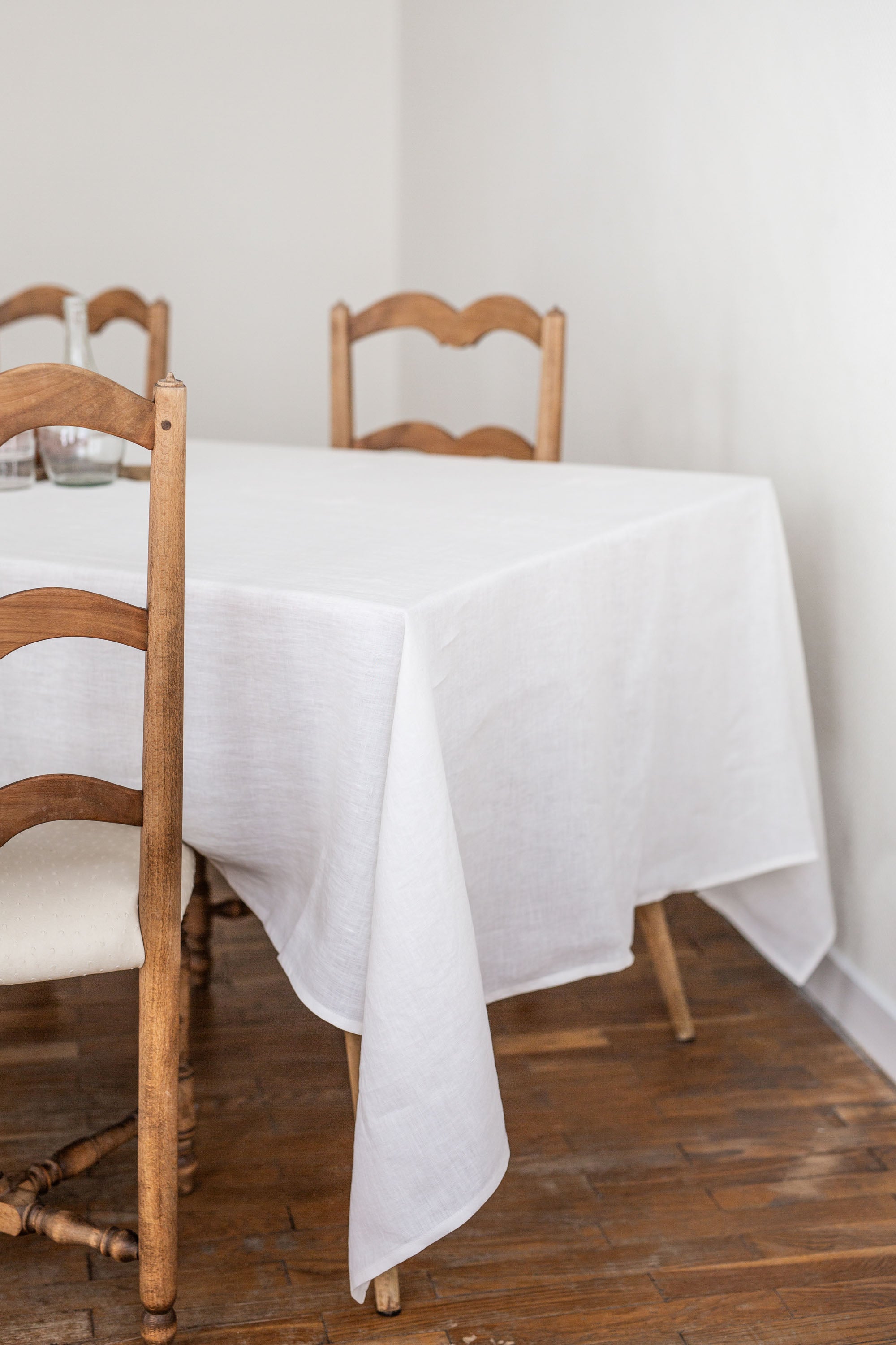 Linen tablecloth - 39x39" / 100x100 cm/ White