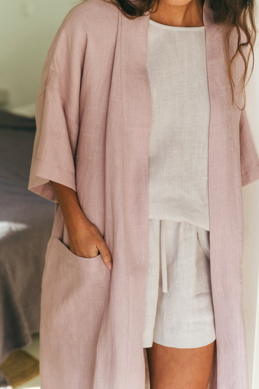 linen-bathrobe-amourlinen-linen-bathrobe-women