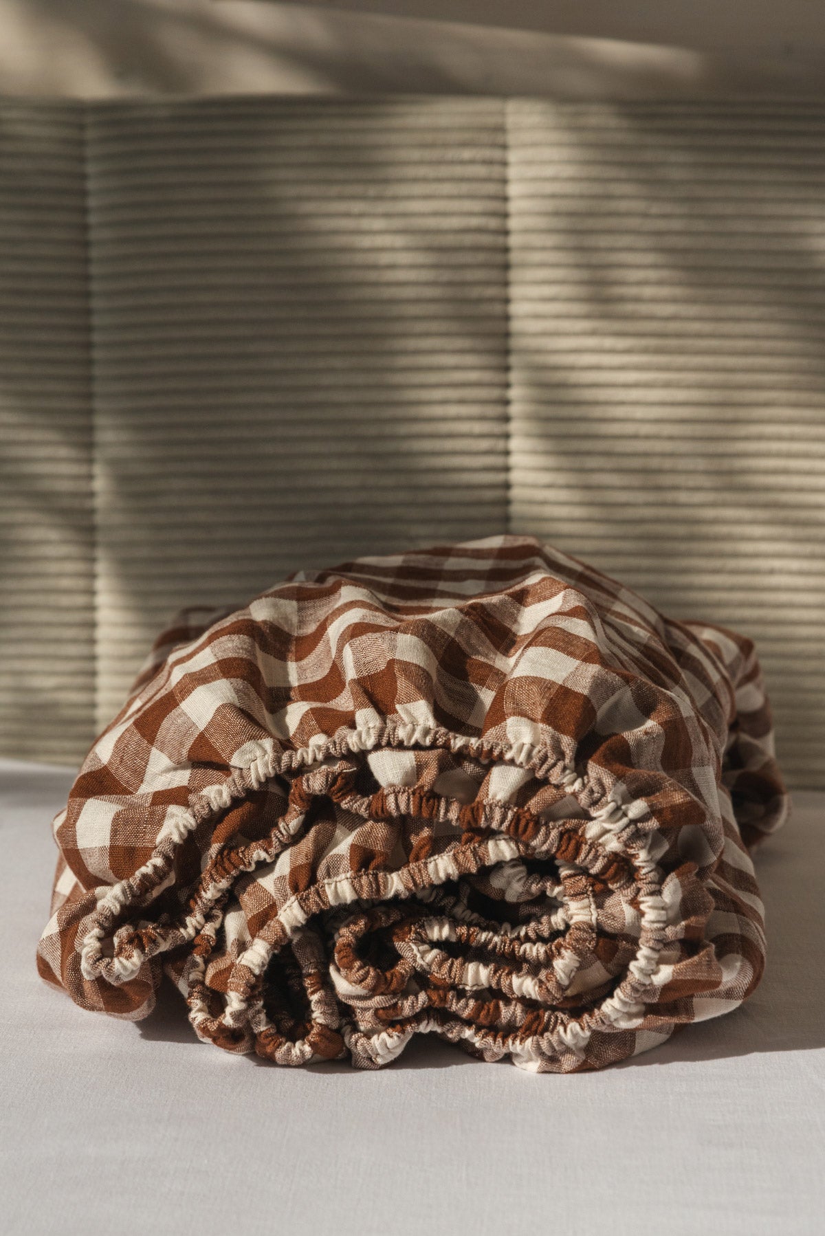 AmourLinen Linen fitted sheet Linen fitted sheet in Mocha Gingham Linen fitted sheet in Mocha Gingham