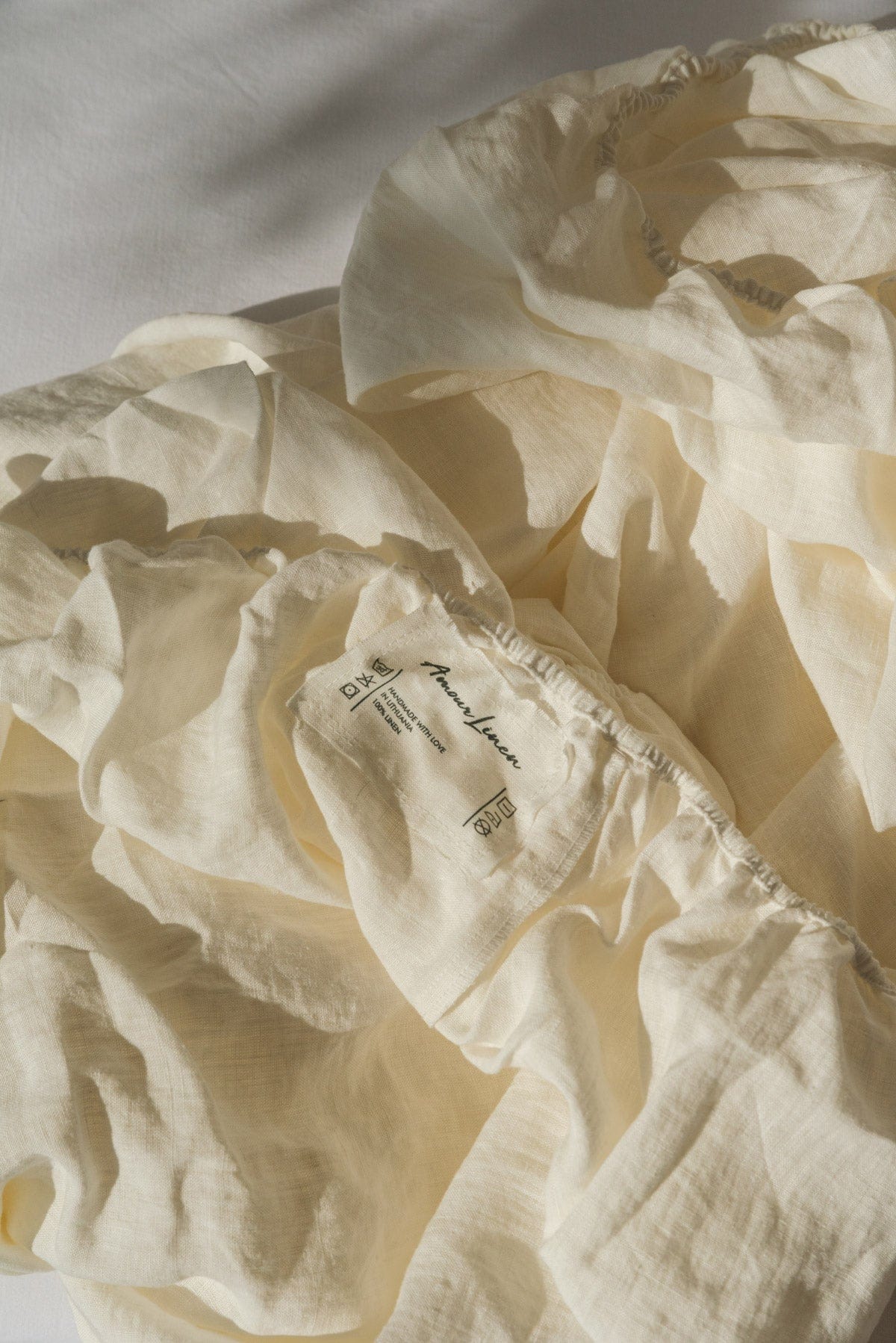 Linen fitted sheet | ARCHIVE SALE