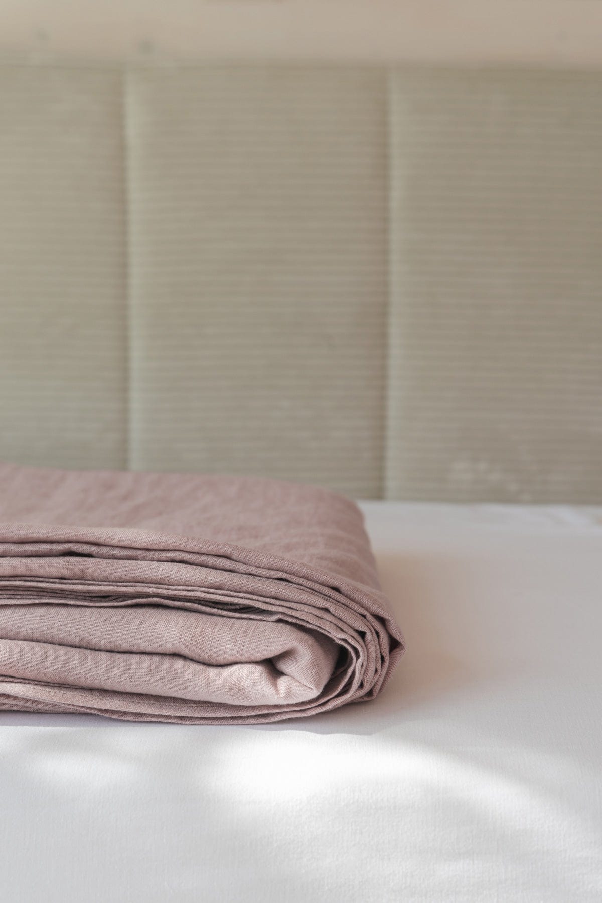 AmourLinen Linen flat sheet Linen flat sheet in Dusty Rose Linen flat sheet in Dusty Rose