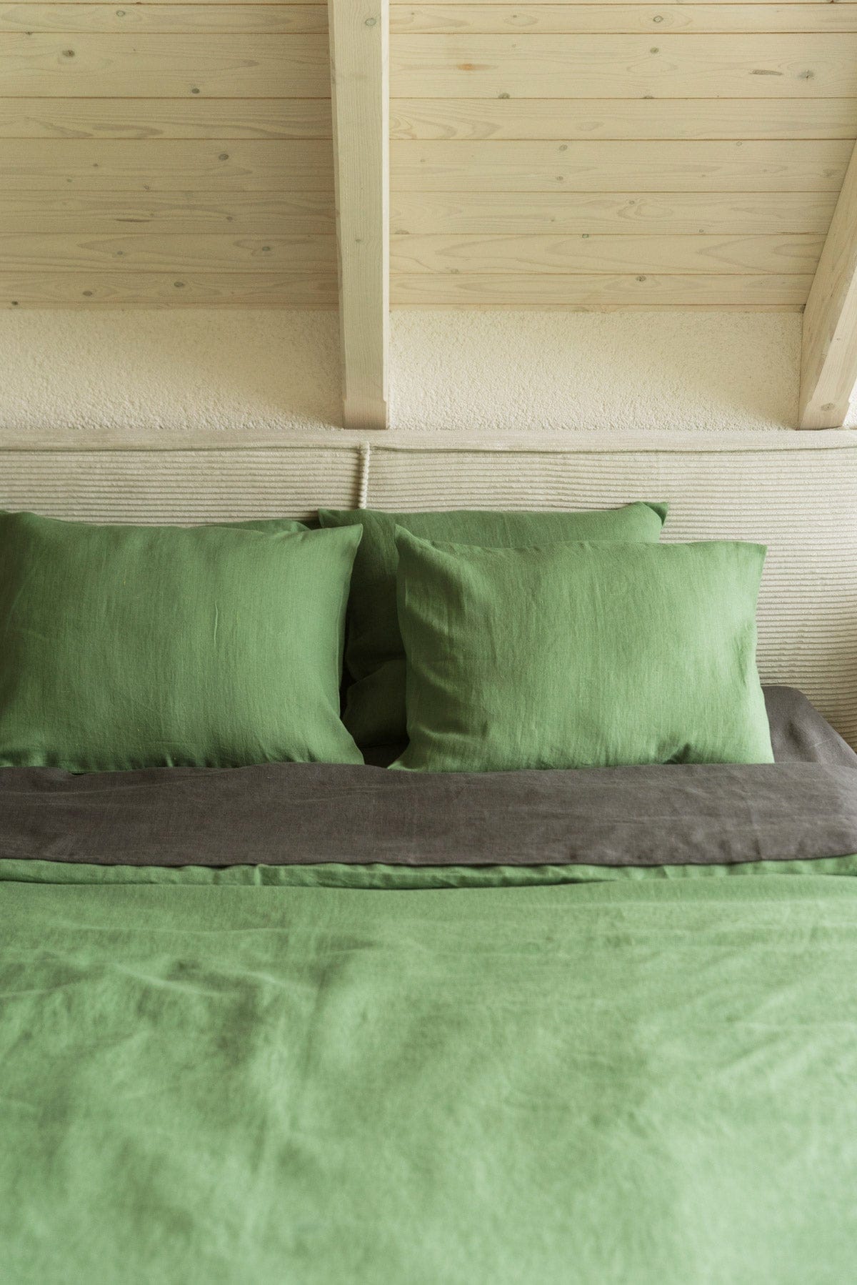 AmourLinen Linen pillowcases Linen pillowcase in Matcha Green Linen pillowcase in Matcha Green