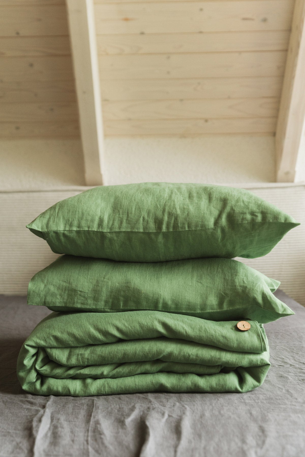 AmourLinen Linen bedding set Linen bedding set in Matcha Green Linen bedding set in Matcha Green