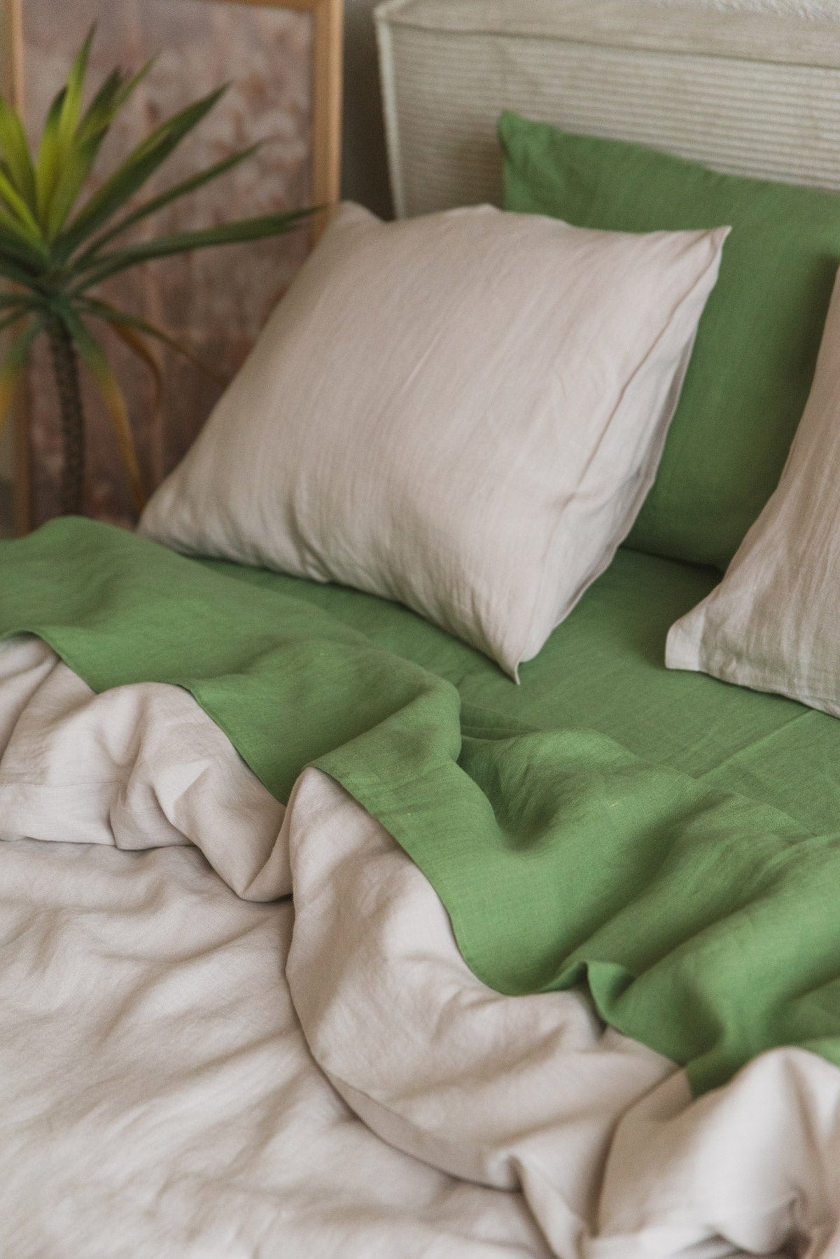 AmourLinen Linen sheets set Linen sheets set in Matcha Green Linen sheets set in Matcha Green