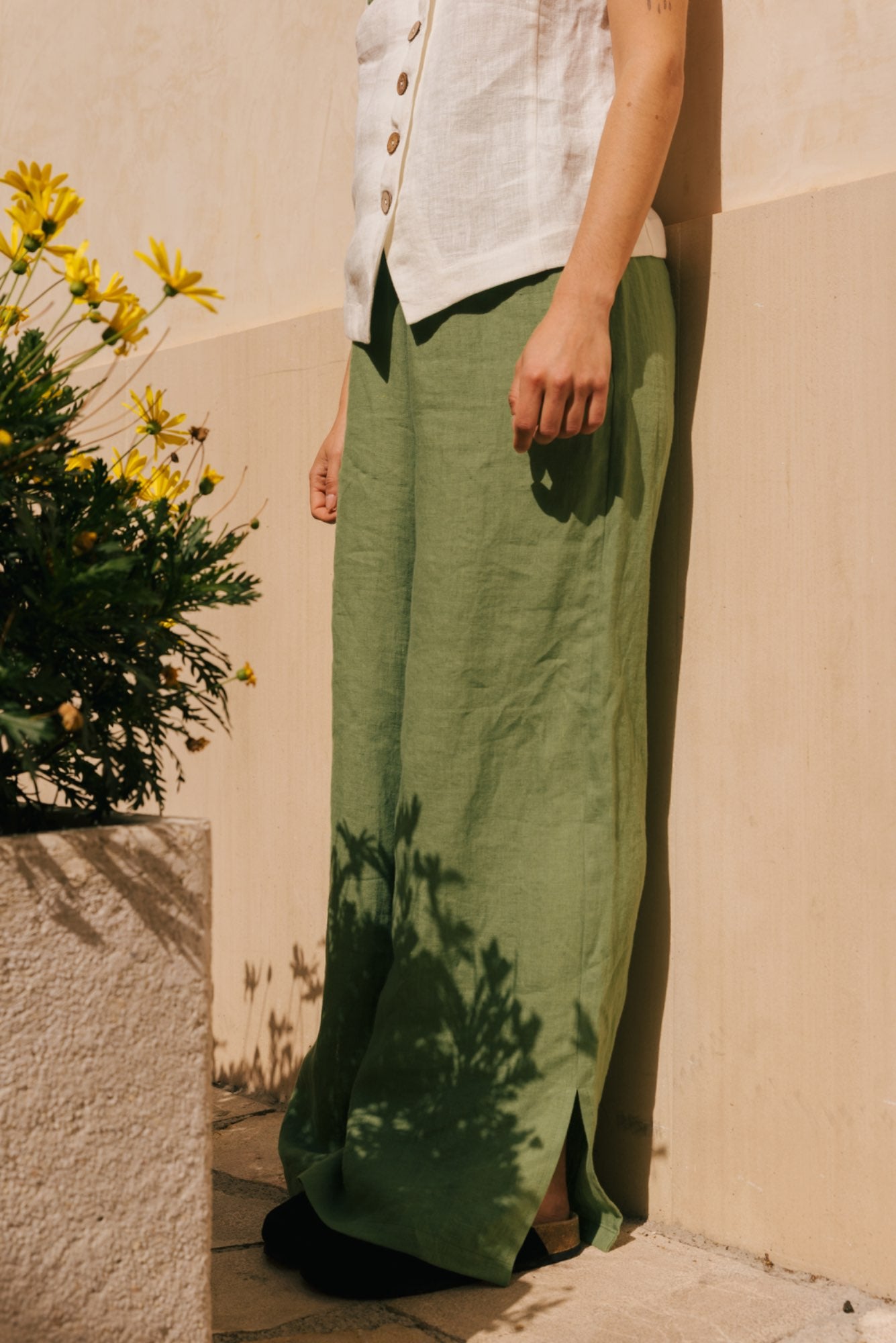 Leah wide linen pants with slits S Matcha Green