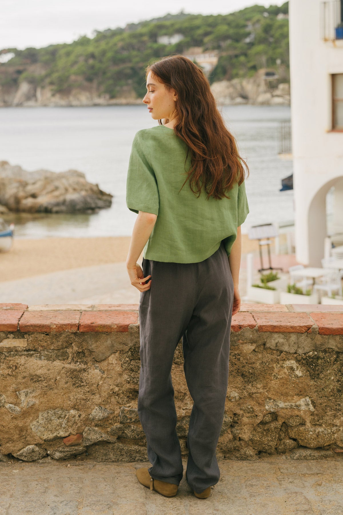 Malmo straight linen pants in Charcoal