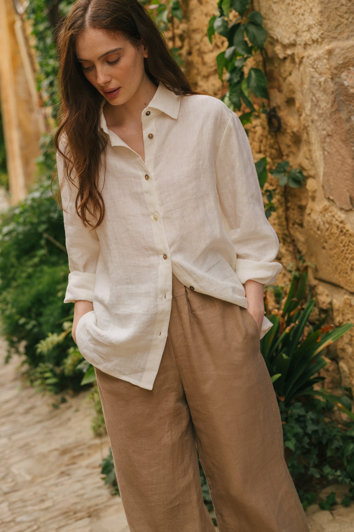 Oulu long linen pants in Rosy Brown