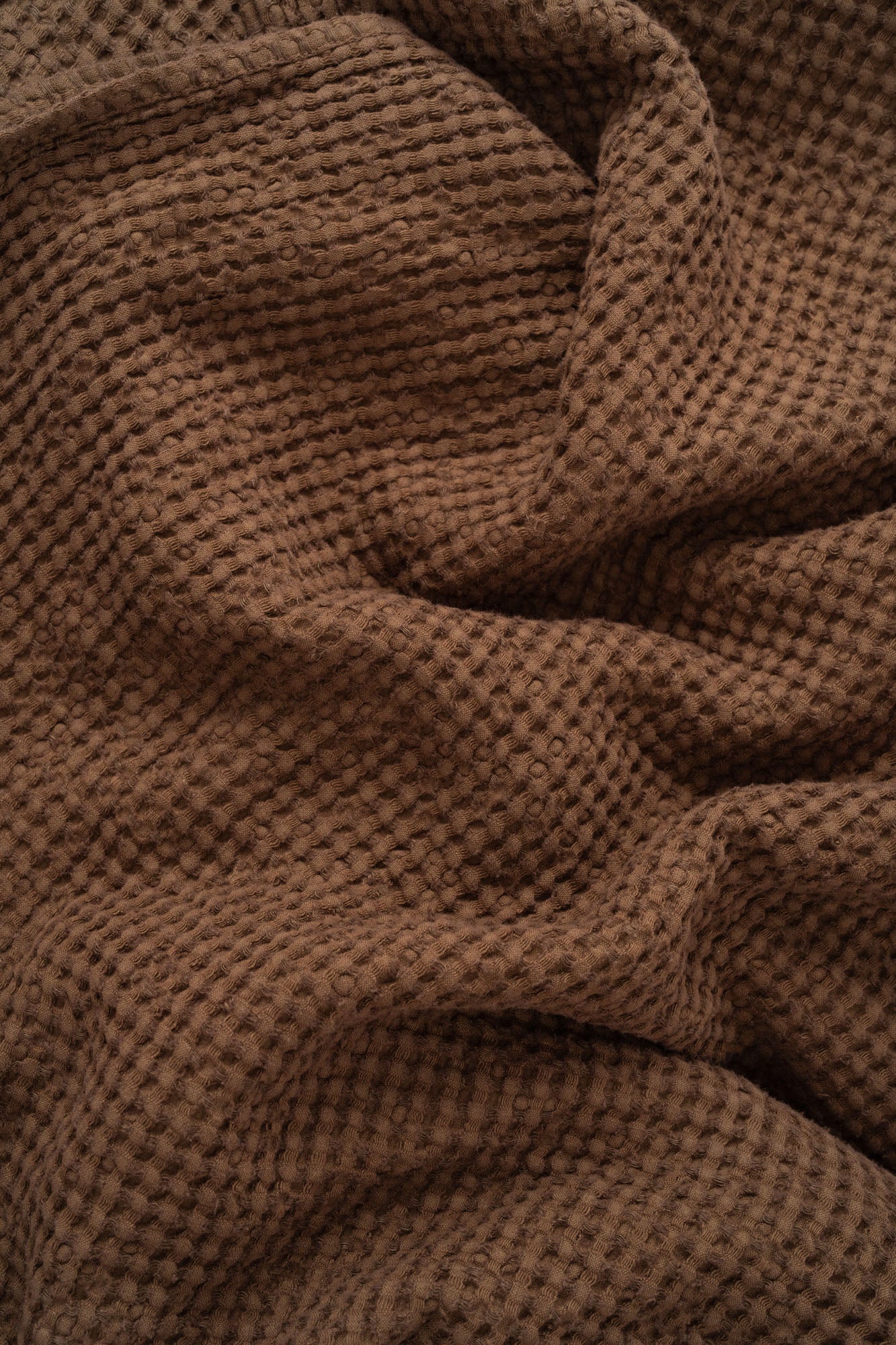 AmourLinen Linen waffle blanket Linen waffle blanket in Mocha Brown Linen waffle blanket in Mocha Brown
