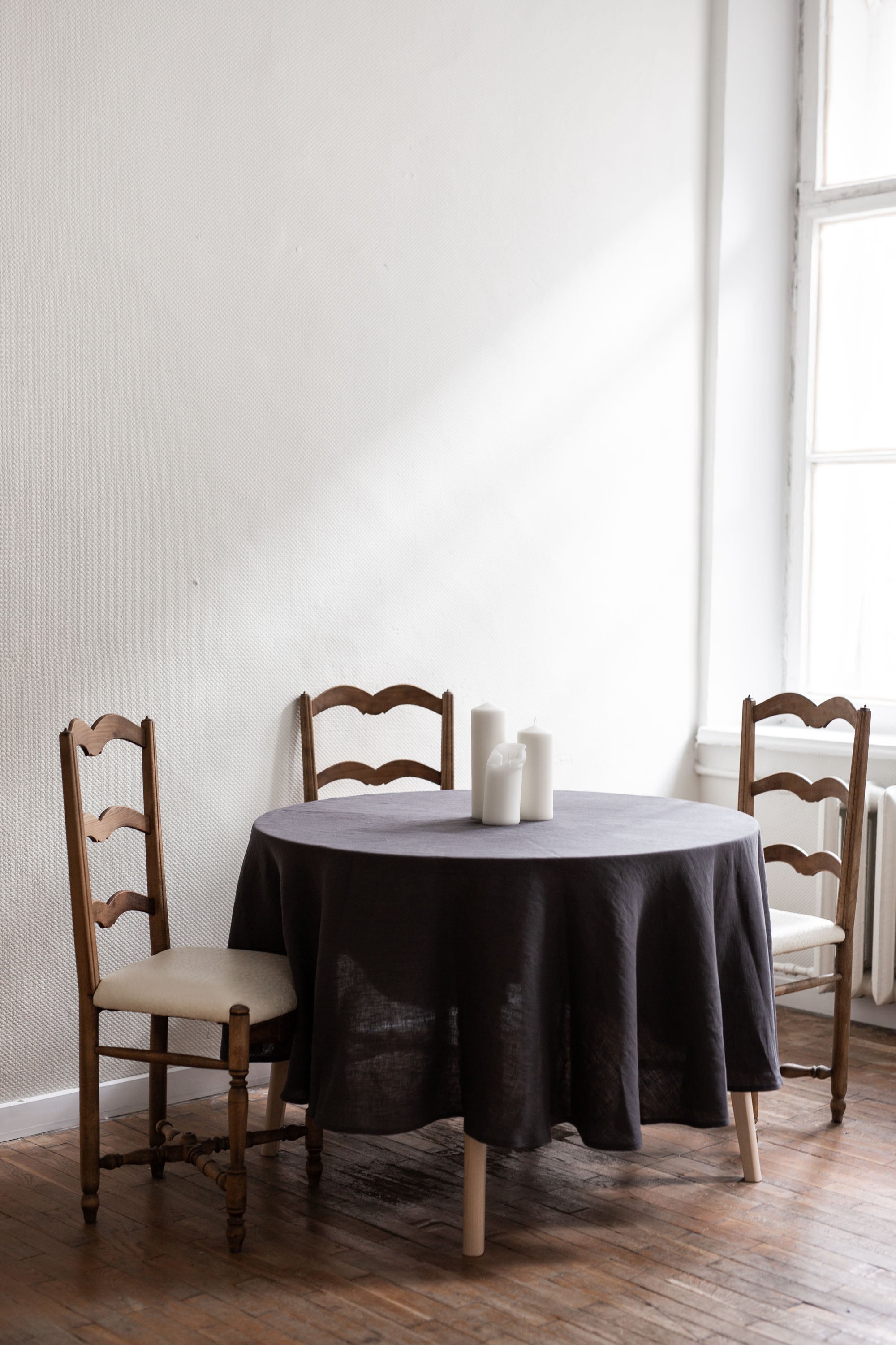 Charcoal Linen Round Tablecloth By AmourlInen