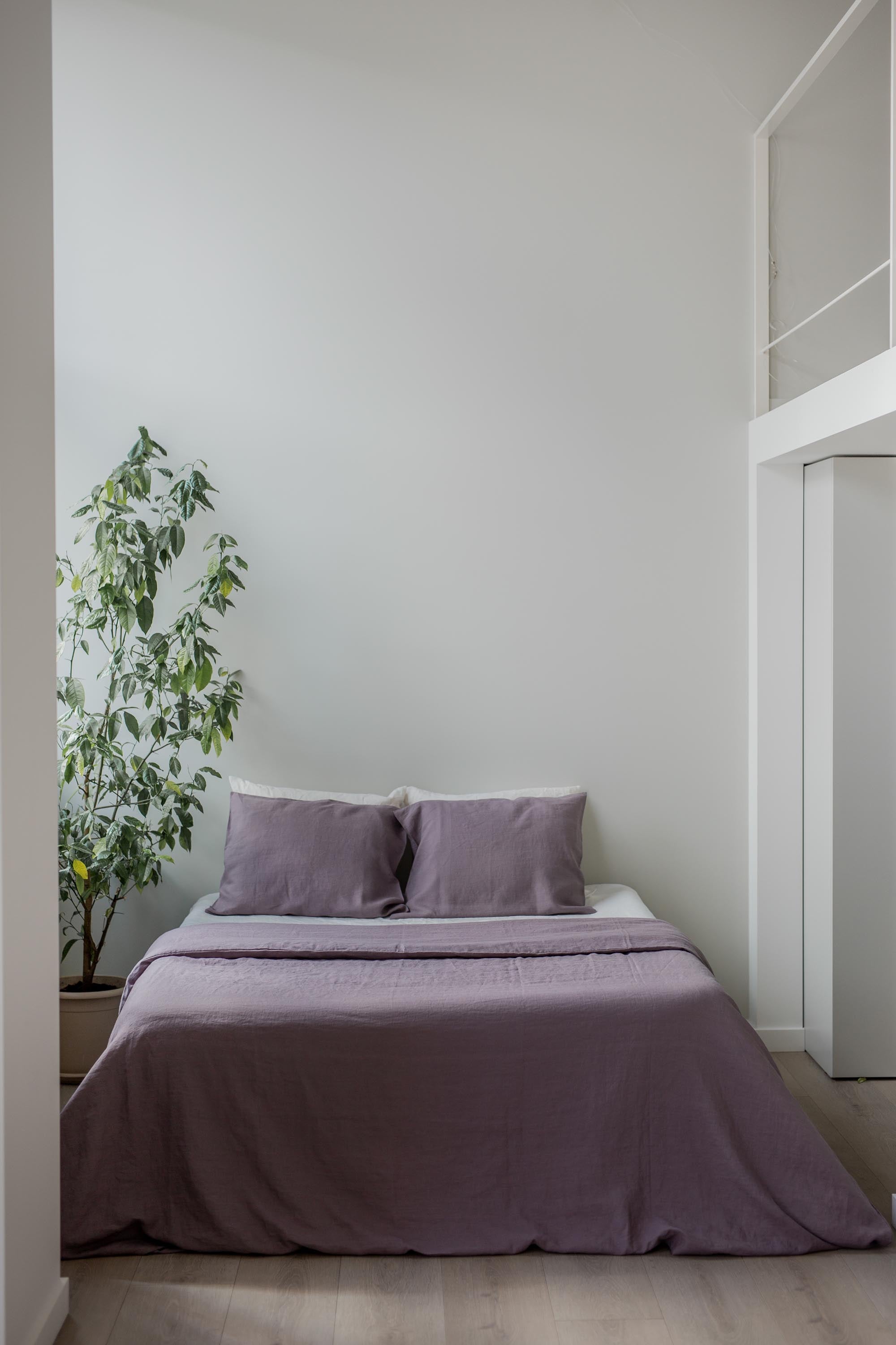 Bed With Dusty Lavender Linen Duvet Cover By AmourlInen