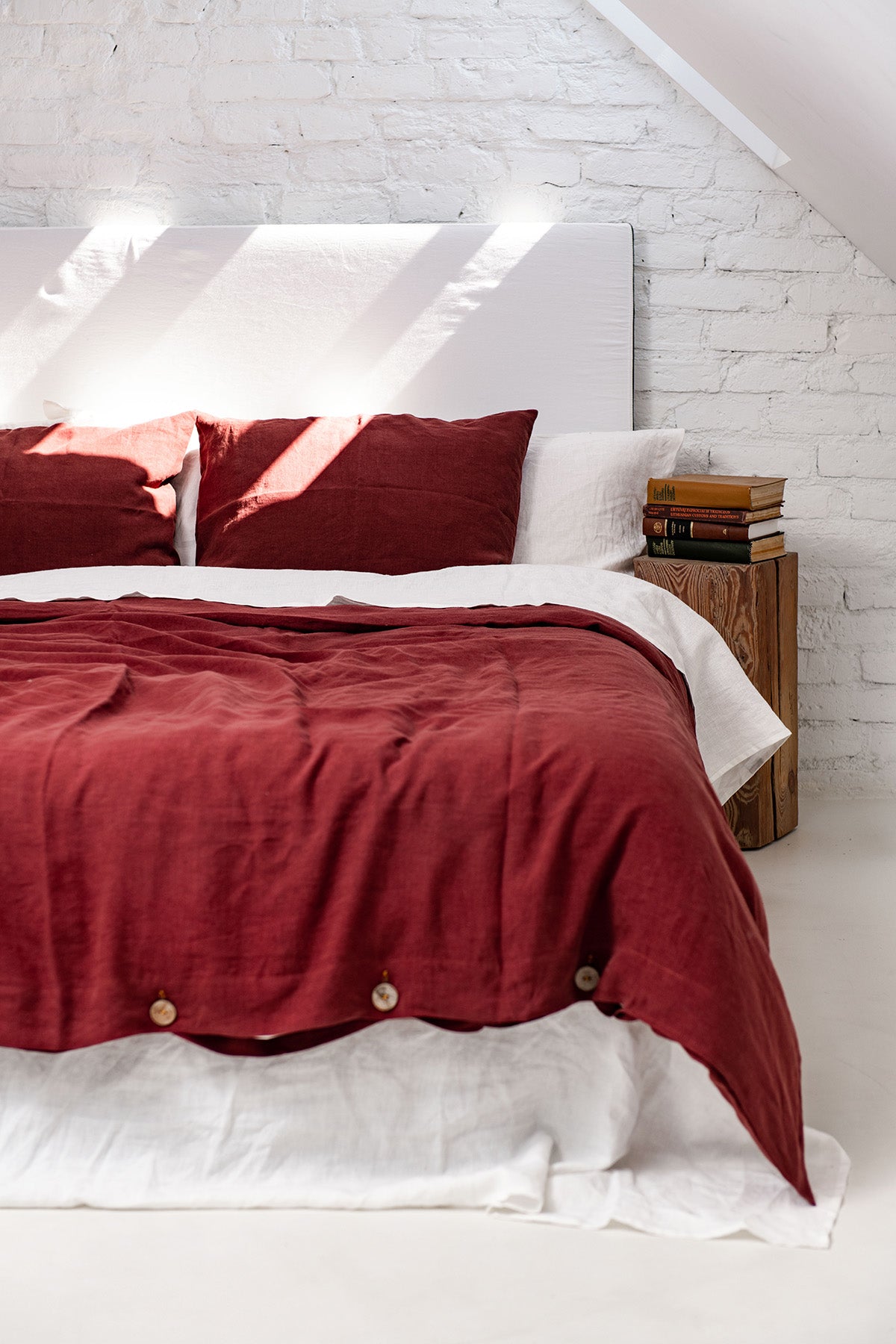 Linen bedding set in Terracotta